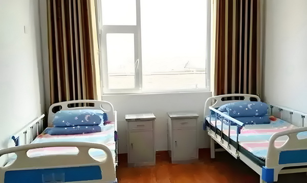 应届大学生在深圳落户_重绘仙侠世界《凡人修仙传》开播 重绘仙侠世0元/月床位